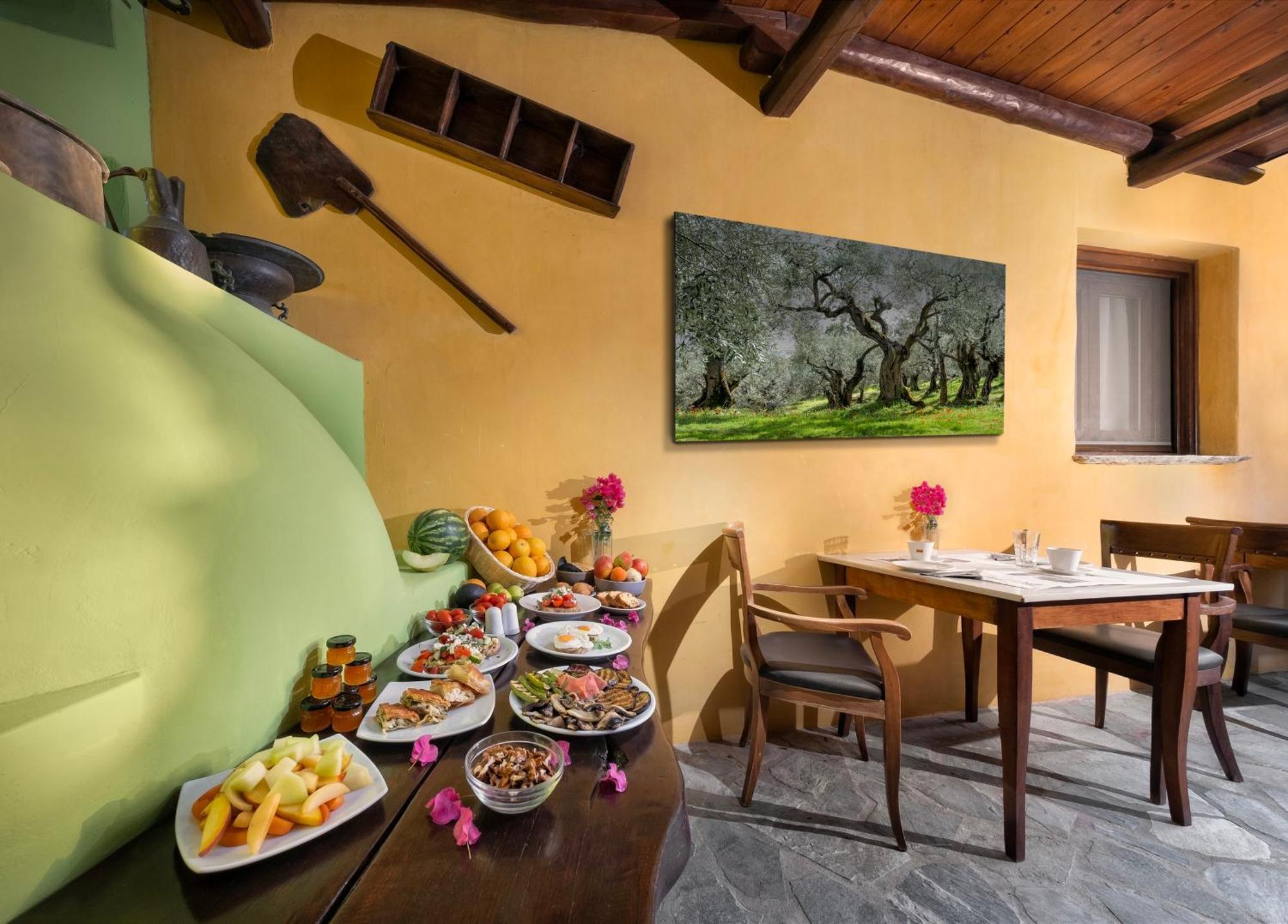 Alkifron Hotel Kala Nera Esterno foto