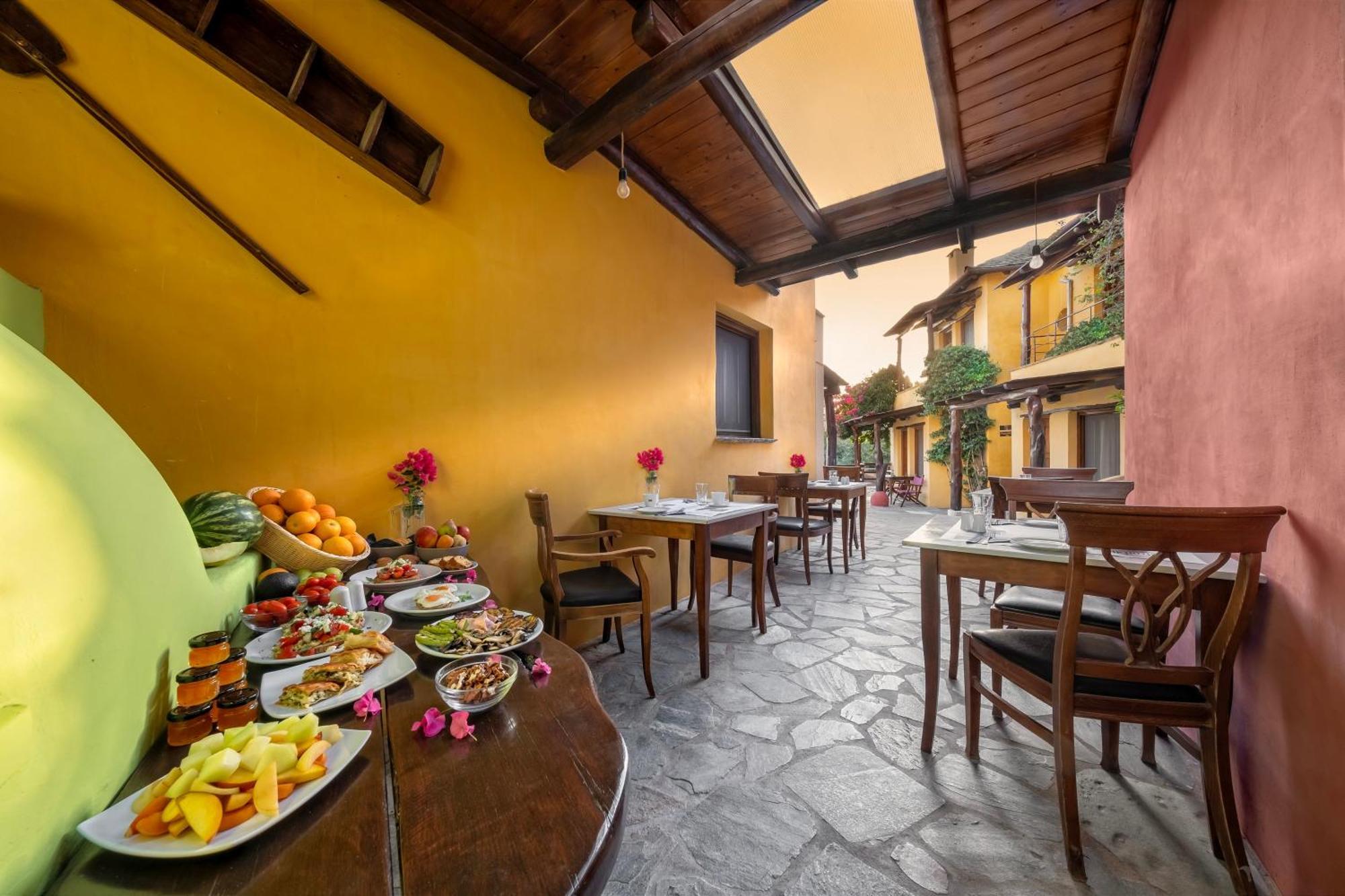 Alkifron Hotel Kala Nera Esterno foto